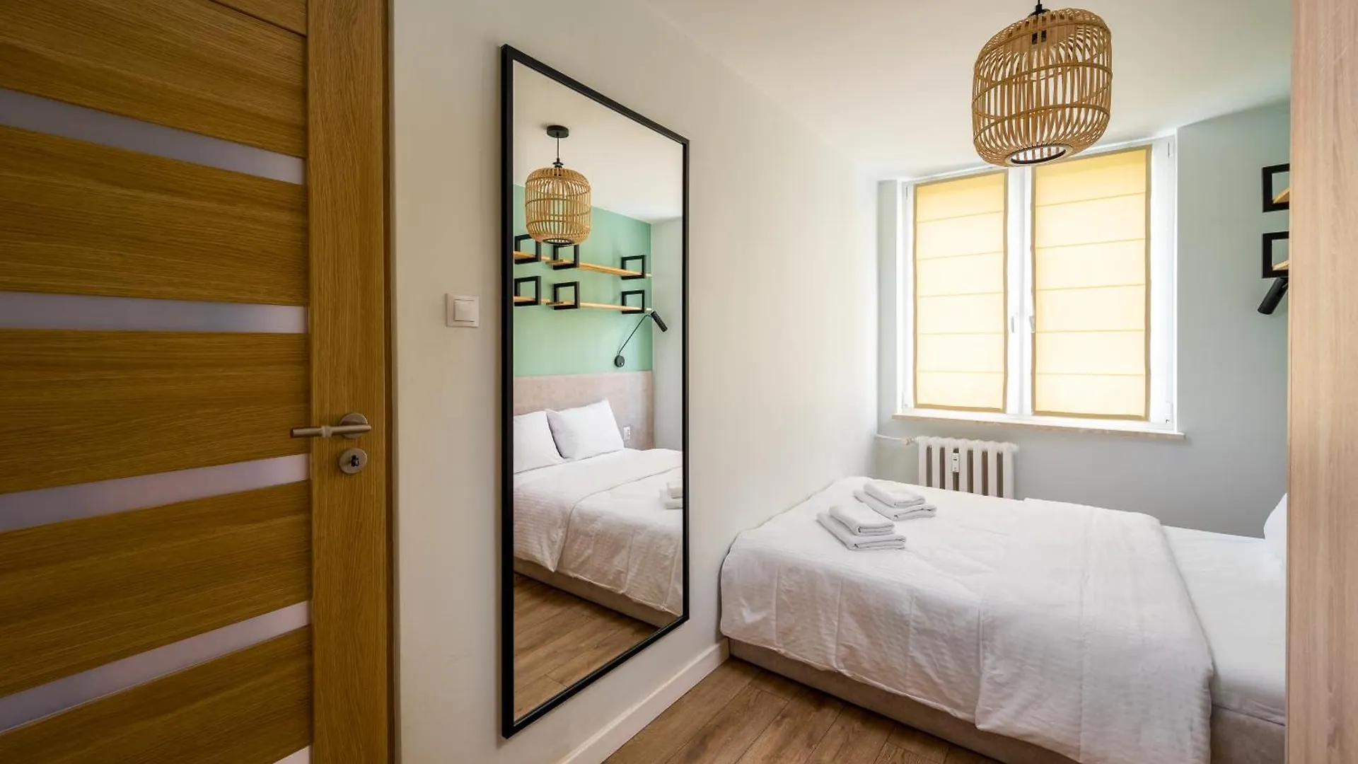 Saska Kepa Comfy Apartment Warsaw