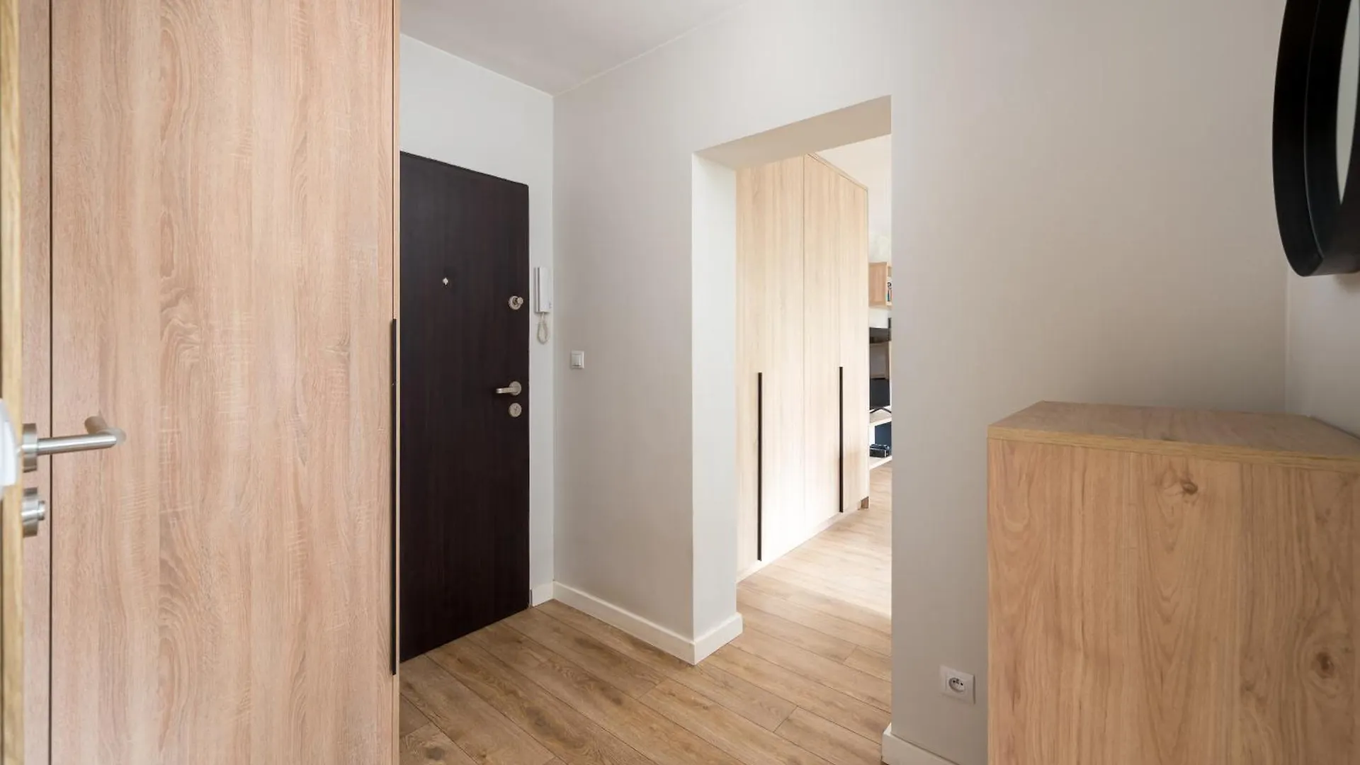 Saska Kepa Comfy Apartment Warsaw Poland