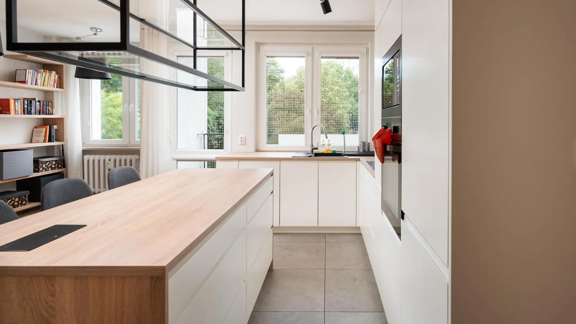 Saska Kepa Comfy Apartment Warsaw